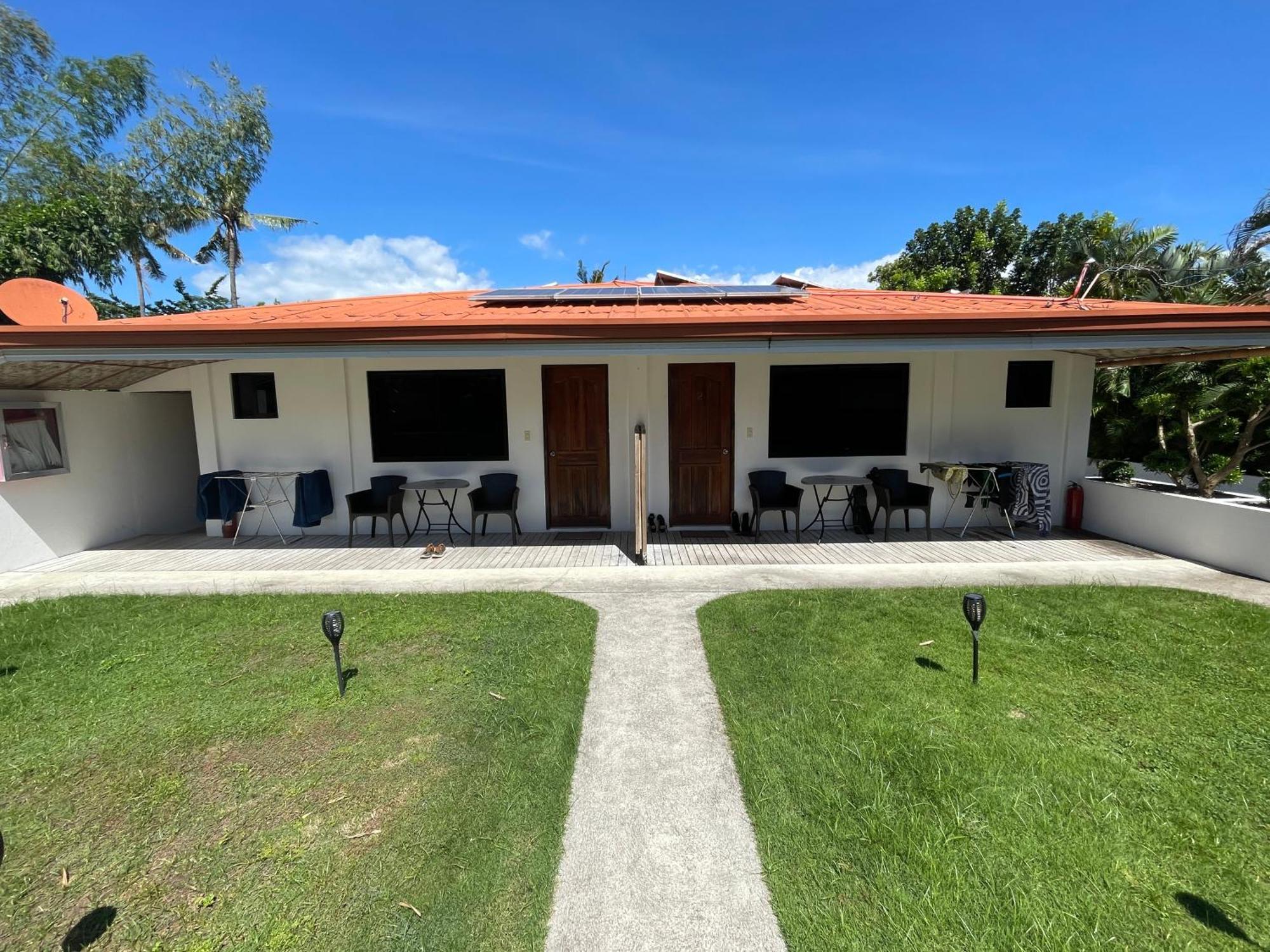 Parrot Resort Moalboal Room photo